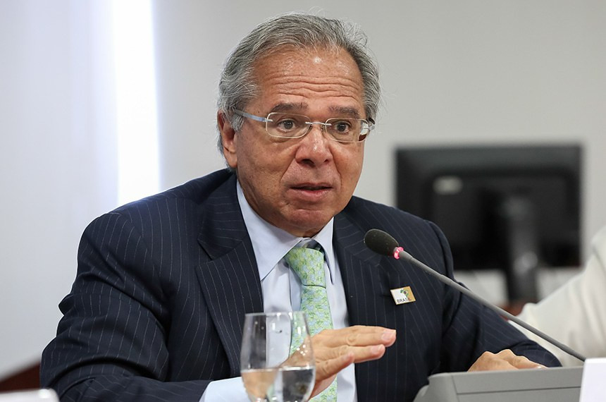 Guedes fala em reduzir IPI e liberar FGTS para estimular economia
